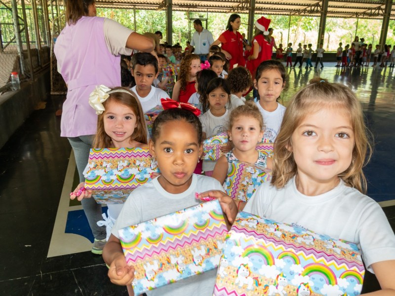 entrega-presentes-natal-2019-itaipu