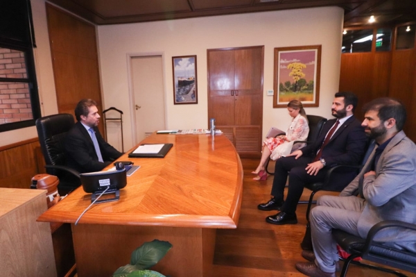 Reunião entre empresários para investimentos no Paraguai