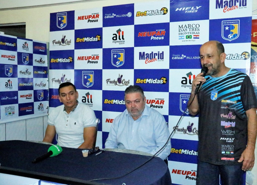 Negreiros novo técnico do Foz do Iguaçu FC