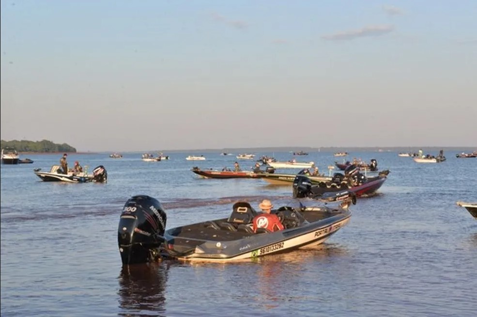 Pesca Internacional ao Tucunaré acontece dias 10 e 11 de março, em Foz — Foto: DECOMSTI.